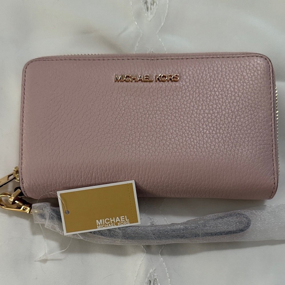 Michael Kors Blush Leather Wallet